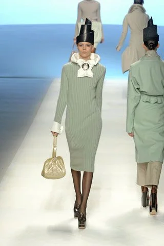 Look 14